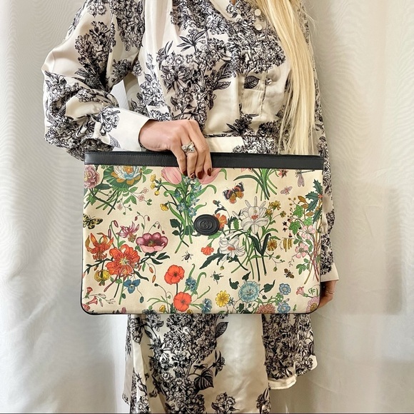 Vintage Gucci XXL Floral Canvas Clutch - Picture 16 of 16